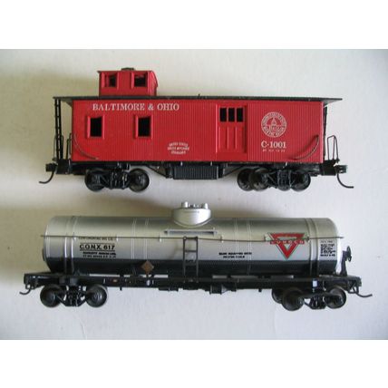 HO Scale Freight Car Lot of 4 4125