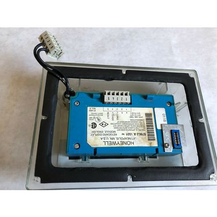honeywell S7800 A 1001 BURNER KEYBOARD DISPLAY MODULE english (holder damaged)TL