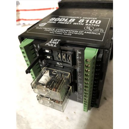 ALLEN BRADLEY PROGRAMABLE COUNTER MODEL A 80DLB-8100 PHOTOSWITCH,FK