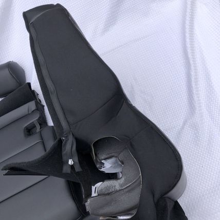 20-23 Ford Explorer Police Interceptor Rear 2nd Row Middle Seat Material Vinyl