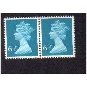1975 GB Q.E.11 6 1/2P GREENISH-BLUE PAIR mnh SGX872