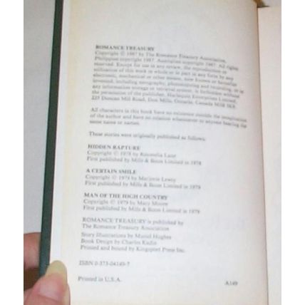 Romance Treasury - - 1987 - 3n1 Leatherette Hardcover - Lane, Lewty, Moore