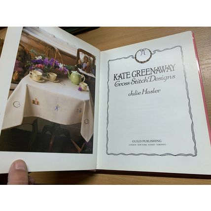 1989 "KATE GREENAWAY CROSS STITCH DESIGNS" JULIE HASLER LARGE HARDBACK BOOK (P4)