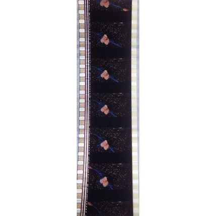 Pk GEB -K - MIX - K B045s . 1 STRIP OF 5 - 35MM FILM CELLS. ( SH )