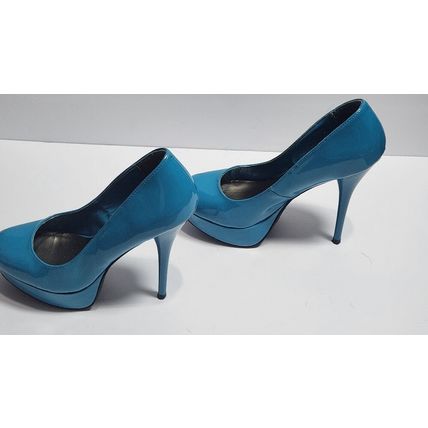 Woman's Blue Stiletto pumps heels round Size 8 "Charlotte Russe"