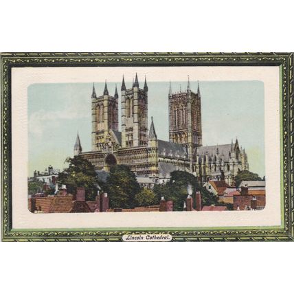EC168 LINCOLN CATHEDRAL. COLOURED PRINTED POSTCARD