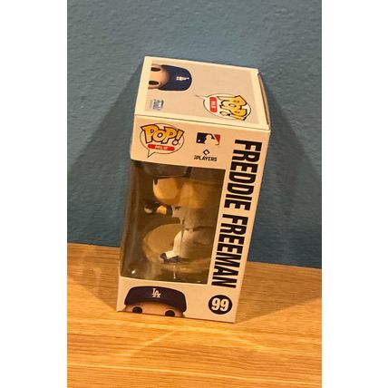Funko Pop! MLB: LA Dodgers - Freddie Freeman #99 Vinyl Figure (Box & Protector)
