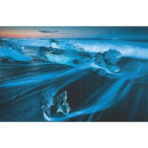 K1414: The Beach at Jökulsárlón Glacier Lagoon.