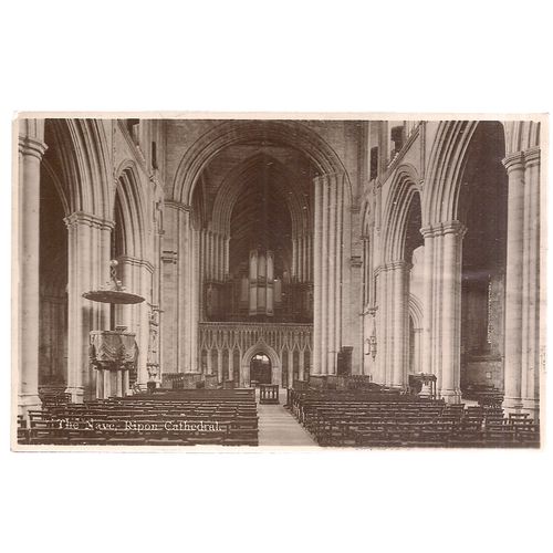 ST ALBANS ABBEY, The Nave. early 20th c. unused. postcard Gibbs and Bamforth =