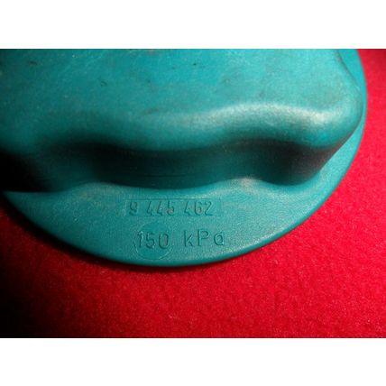 Volvo 9445462 Radiator Reservoir Tank Cap Engine Coolant Overflow