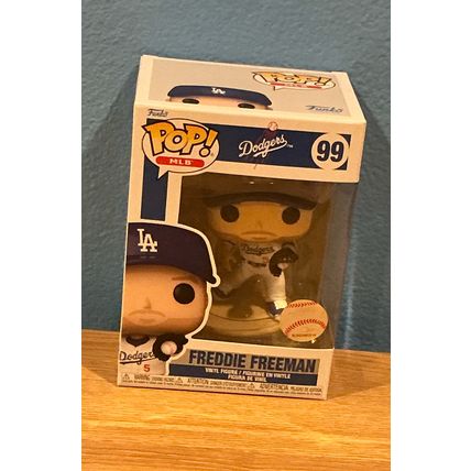 Funko Pop! MLB: LA Dodgers - Freddie Freeman #99 Vinyl Figure (Box & Protector)