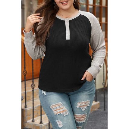 Black Color Contrast Waffle Knit Buttoned Plus Size Top
