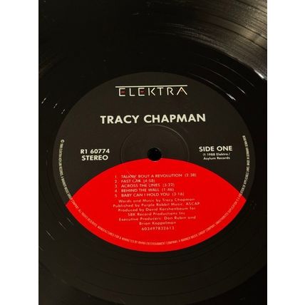 Tracy Chapman - Tracy Chapman (LP, Album, RE, 35t) (Mint (M)) - 3630269280