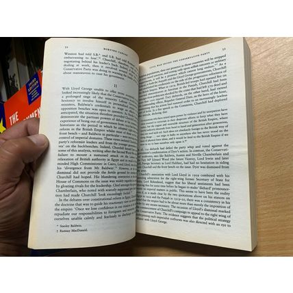 2000 "BURYING CAESAR" CHURCHILL, CHAMBERLAIN & TORY PARTY PAPERBACK BOOK (P3)
