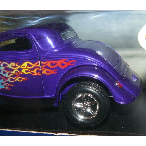 1/18 1934 Ford full fender hotrod