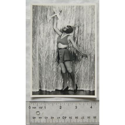 1988 postcard Aviation Costume, Hollywood 1927
