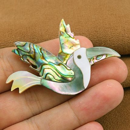 Exquisite Handmade "Bird of Paradise" Natural Shell Brooch/ Pin