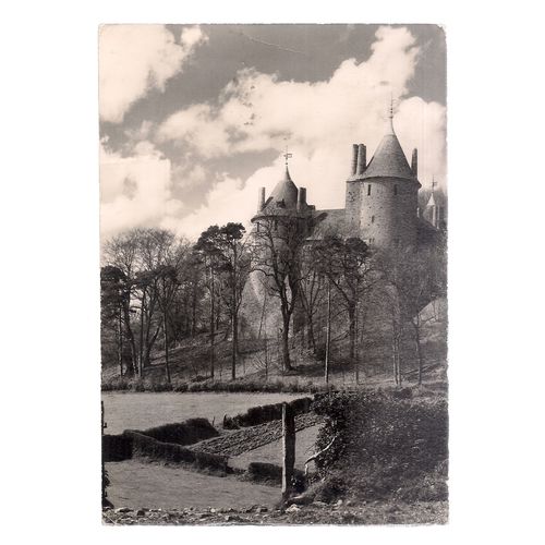 CASTELL COCH, GLAMORGAN, WALES. unused postcard RP c.1950s Min. of Buildings /
