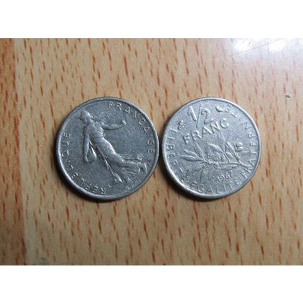 France Republic 1967 1/2 Franc Coin