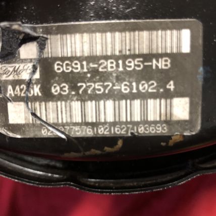 Land Rover LR2 LR025443 Vacuum Brake Booster OEM
