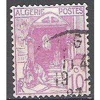 Algérie 1926 Michel 39 O Cote (2005) 0.30 € Rue dans la vielle ville Cachet rond