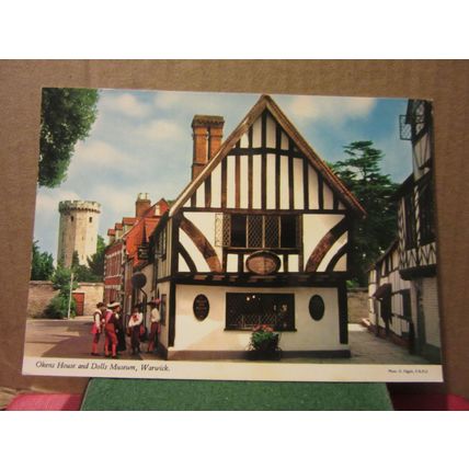 OKENS HOUSE & DOLLS MUSEUM, WARWICK, unused postcard by John Hinde vgc =