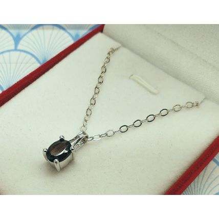 925 Sterling Silver Natural Almandine Garnet Gemstone Pendant Necklace with Box