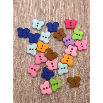 13mm Mixed Colour Butterfly Resin Buttons 2 Hole Crafts Baby Cardigans Sewing