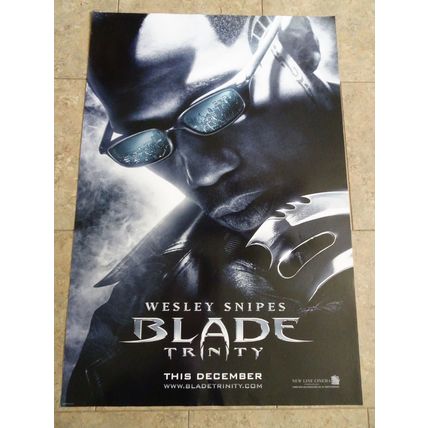 Blade Trinity - Movie Poster with Wesley Snipes as Blade - Advance Vintage Poste