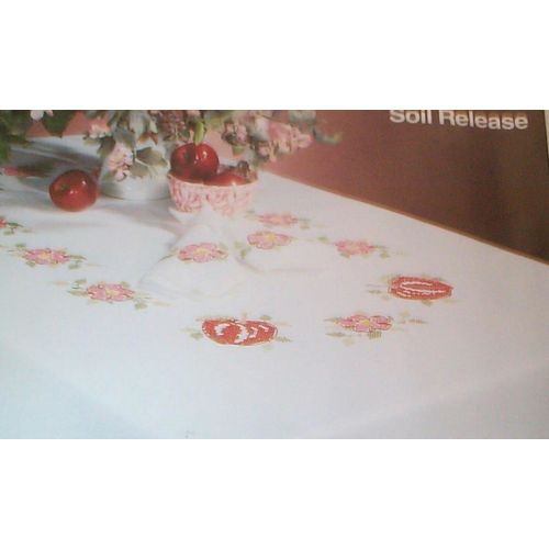 Tobin - - Apple Blossom Tablecloth - 58 x 104
