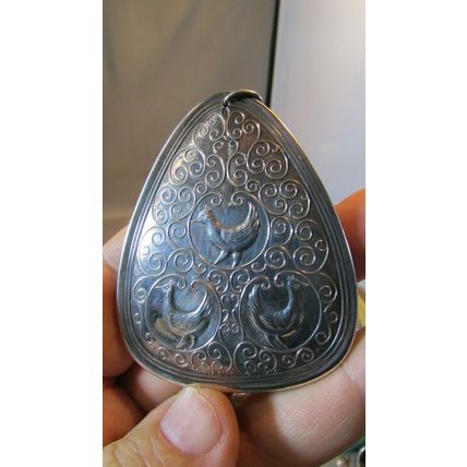 1973 TOWLE STERLING SILVER CHRISTMAS PENDANT 3 FRENCH HENS MEDALLION ORNAMENT