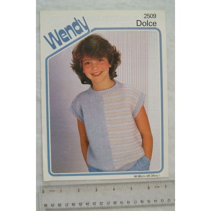 Vintage: Wendy 2509 girl's sleeveless sweater, Dolce, 26-34 inch, 66-86 cm