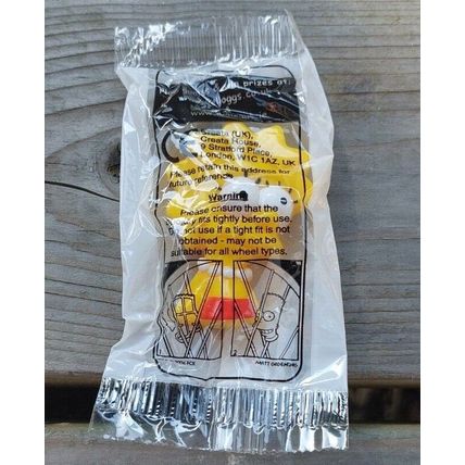 Kelloggs head figure toy - Lisa Simpson - NEW in Packet