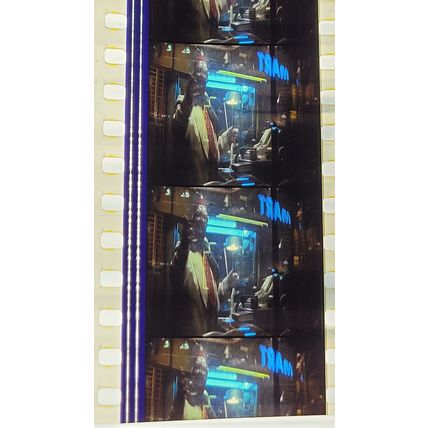 Blade Runner Pk X7P - C055c . - 1 STRIP OF 5 - 35MM FILM CELLS
