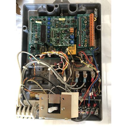 RELIANCE ELECTRIC 417197-49,14C10U MINPAK PLUS DC DRIVE,3/4HP,90VDC TACH FDBK,DH