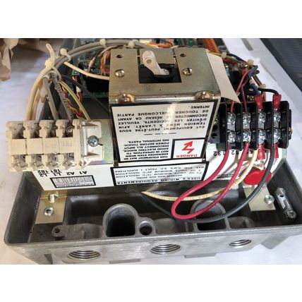 RELIANCE ELECTRIC 417197-49,14C10U MINPAK PLUS DC DRIVE,3/4HP,90VDC TACH FDBK,DH