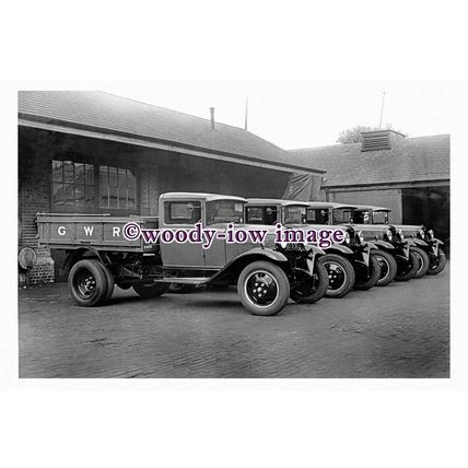 pu0974 - Great Western Railway Ford 30cwt Tipping Trucks - print 6x4