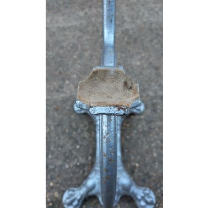 the willbro norwich cast iron bicycle stand bike repair claw foot 19c display