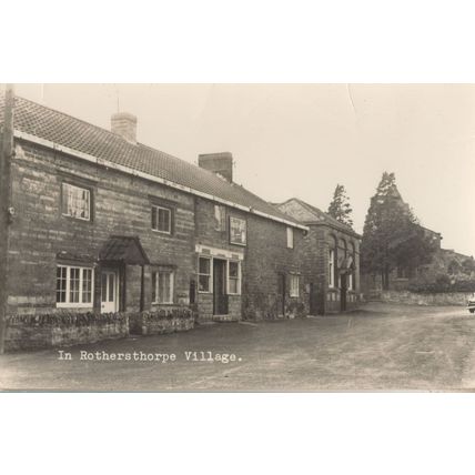 Rothersthorpe Village Northampton Village Shop Old RPC Postcard