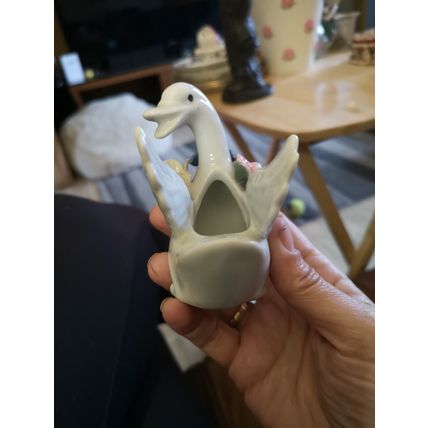 Little Swan Vase