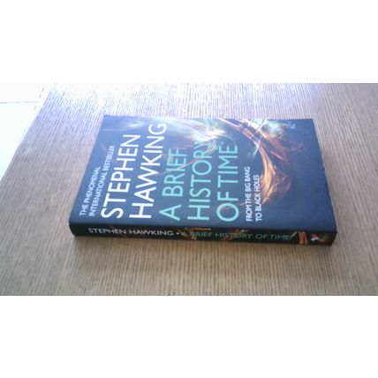 A Brief History of Time. Stephen Hawking (Paperback) Bantam 2011 Edition