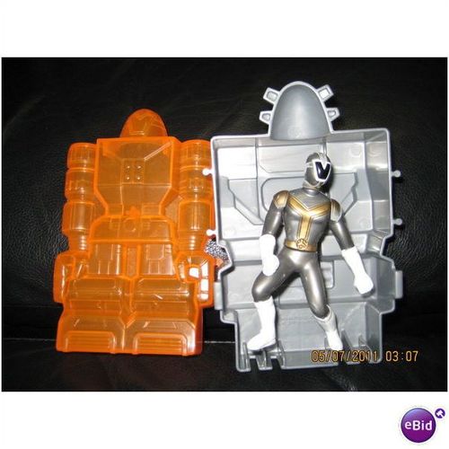 2000 McDonalds Power Rangers Rescue #11 TITANIUM RANGER