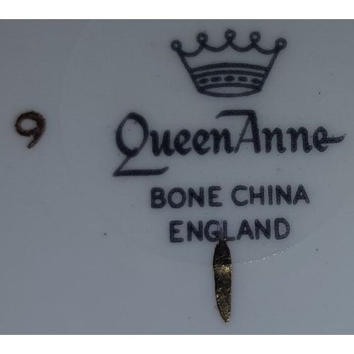 Queen Anne Light Blue Saucer Gold Trim Scalloped Edge Bone China England 5-3/4"