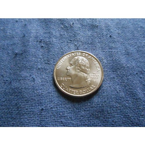 2005 (D) U S A QUARTER DOLLAR COIN.