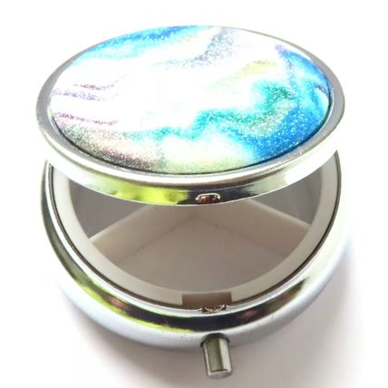 Glitter Pill Box Blue, White, Grey & Purple Swirls Round 2 CM Christmas Gift