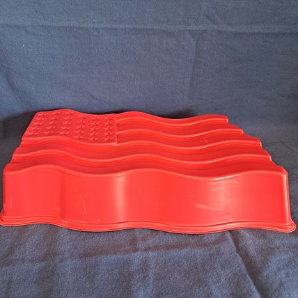 AMERICAN FLAG JELL-O MOLD Big Jello Jiggler United States America Gelatin