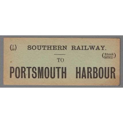 SOUTHERN RAILWAY LUGGAGE LABEL - PORTSMOUTH HARBOUR (Green paper)
