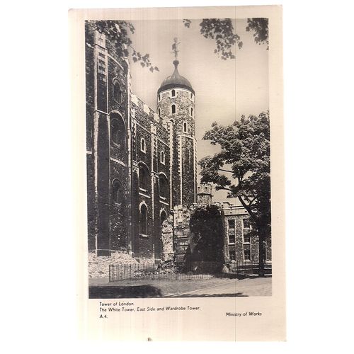 THE WHITE TOWER, TOWER OF LONDON. unused vintage postcard. #