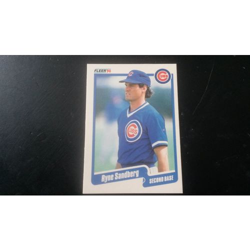 1990 Fleer Card # 040 Ryne Sandberg Very Good-Excellent (4) Chicago Cubs