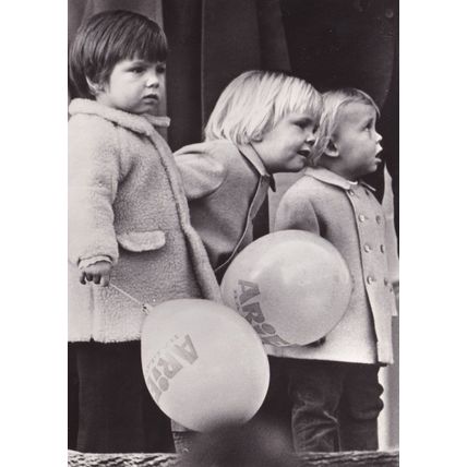 Prince William Willem Maurits & Helium Balloon RPC Postcard